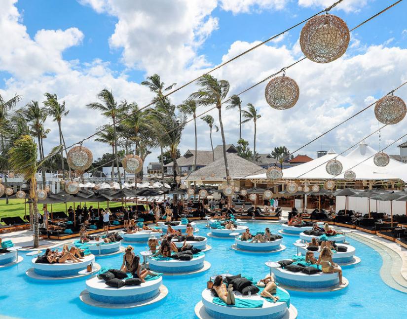 finns beach club dress code Beach Party Outfit, Bali: How To Dress To Impress And Have The Most Fun On The Island