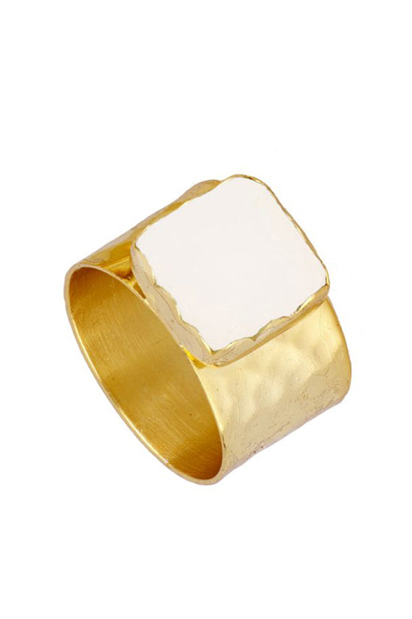 Perla Square Ring | Black Book Fashion